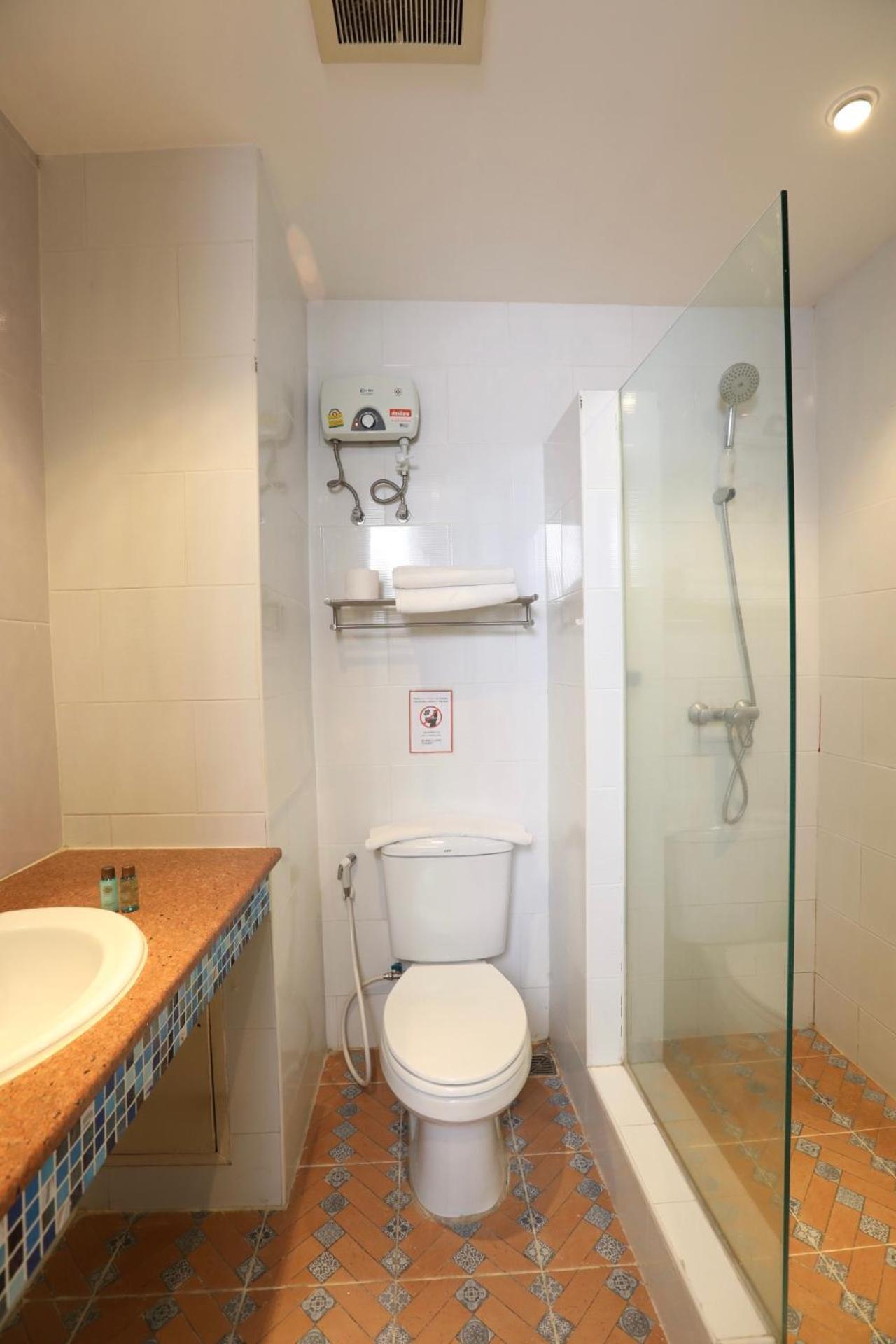 Studio F Sukhumvit Bangkok Bagian luar foto