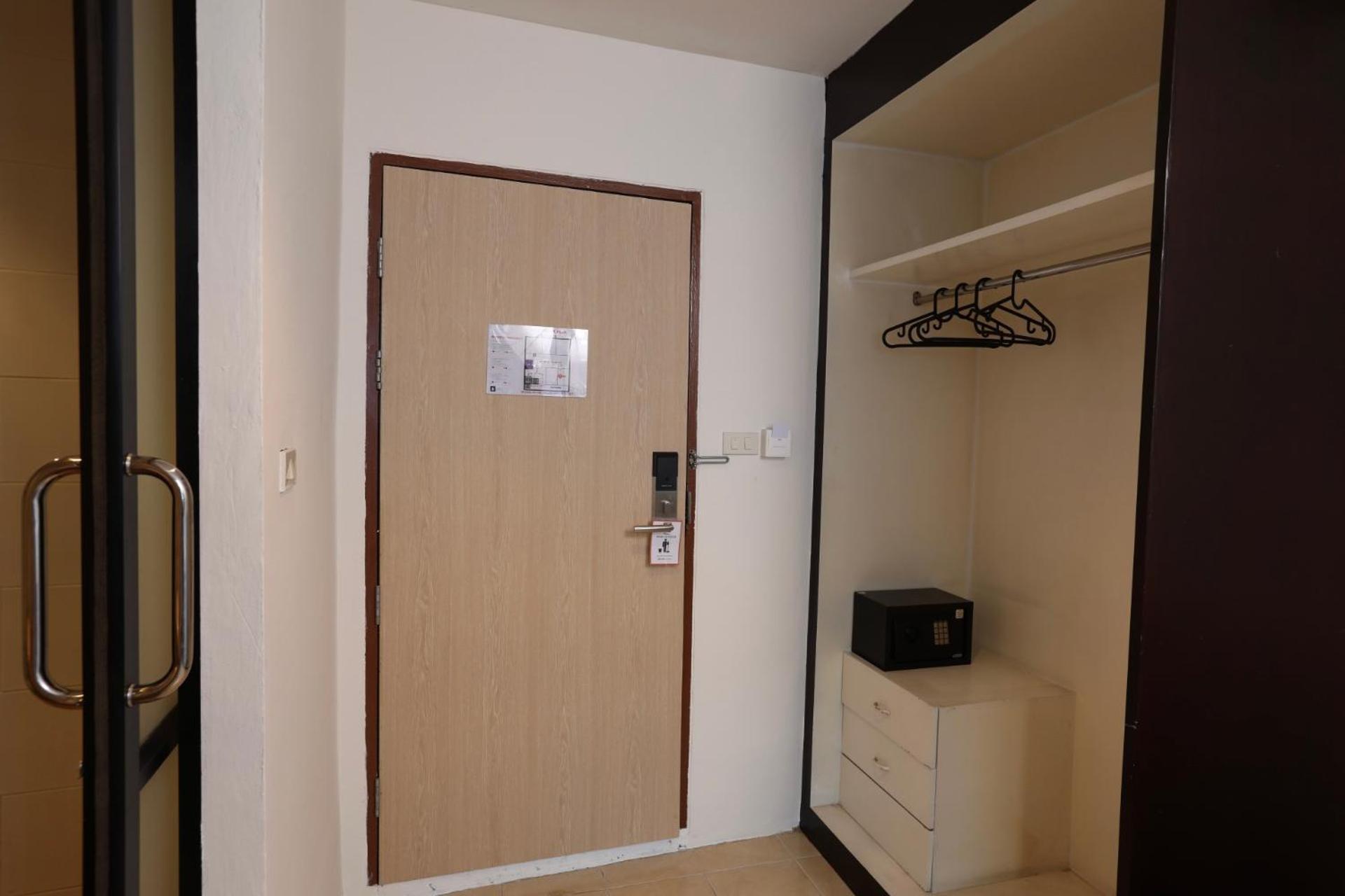 Studio F Sukhumvit Bangkok Bagian luar foto