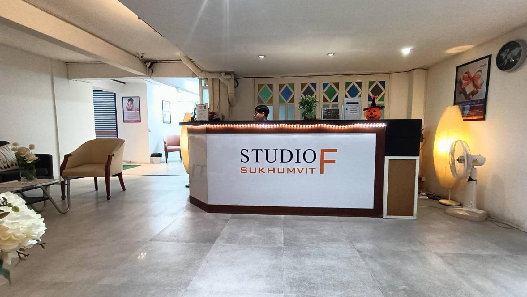 Studio F Sukhumvit Bangkok Bagian luar foto